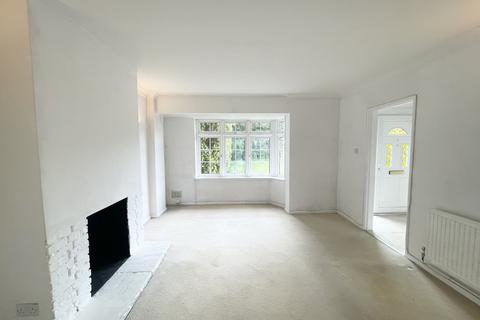 13 Lower Swaines, Epping, CM16 5ER