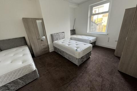 1 bedroom flat to rent - Thornbury Drive, Bradford, West Yorkshire, BD3