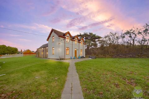 5 bedroom farm house for sale - Halfmoon Farm Kingsway, Kirkby-in-Ashfield, Nottingham