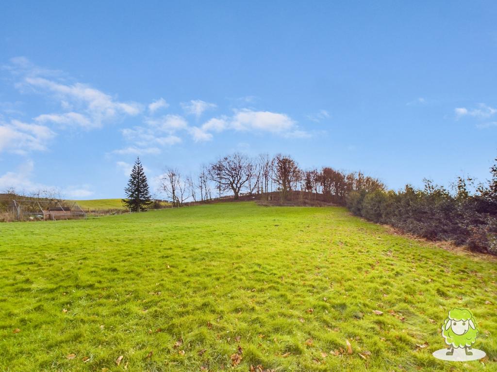 Halfmoon Farm Kingsway, KirkbyinAshfield, Nottingham 5 bed farm house