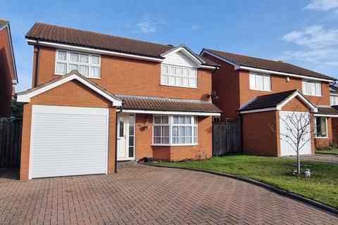 4 bedroom detached house for sale, Sycamore Grove, Southam, CV47