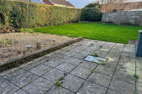 9 Milton Close, Nailsea, Bristol, BS48 1HP