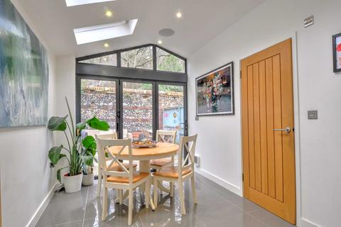 2 bedroom terraced house for sale, Clisby Villas Fairmile, Henley-On-Thames