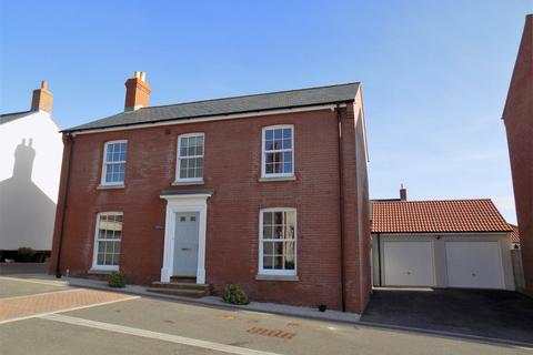4 bedroom detached house to rent - Lilly Lane, Chickerell. Weymouth