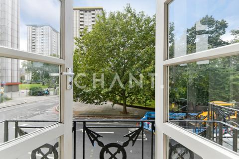 1 bedroom apartment to rent, Harrington Square, Euston, London, NW1