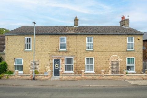6 bedroom semi-detached house for sale, Newmarket Road, Ely CB6