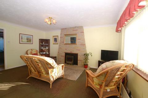2 bedroom detached bungalow for sale, Harrowby Lane , Grantham