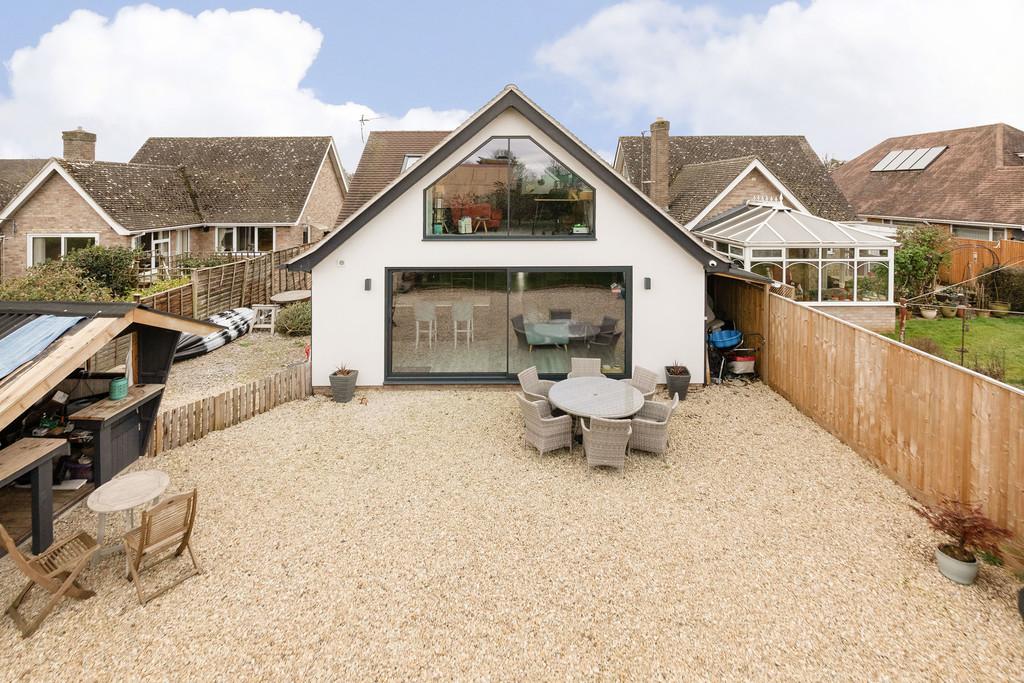 Abingdon, Oxfordshire 4 bed detached house for sale £600,000