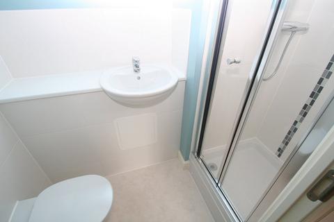 2 bedroom apartment for sale, Lake Court, Tunbridge Wells TN1