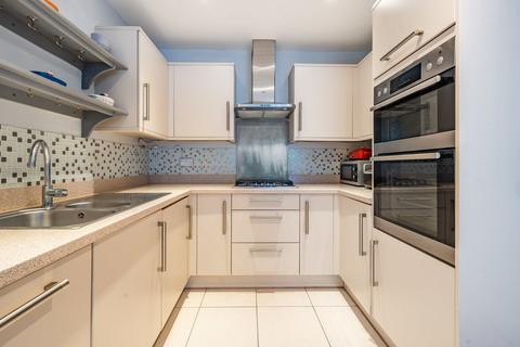 1 Damson Way, Carshalton, SM5 4AY