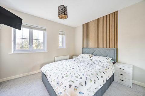 1 Damson Way, Carshalton, SM5 4AY
