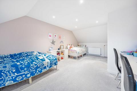 1 Damson Way, Carshalton, SM5 4AY