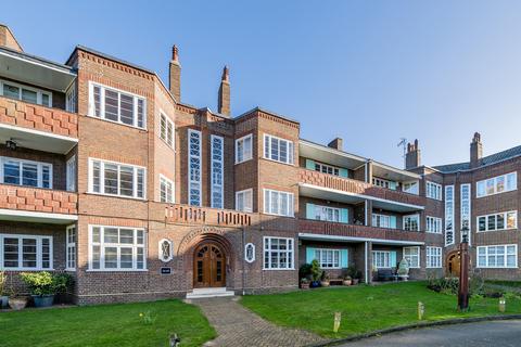 2 bedroom apartment to rent - Roehampton Close, Putney SW15