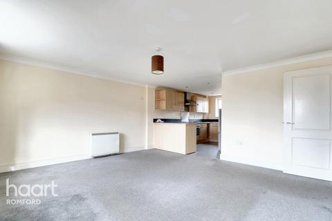 2 bedroom apartment for sale, Omega Court, London Road, Romford, RM7 9QJ