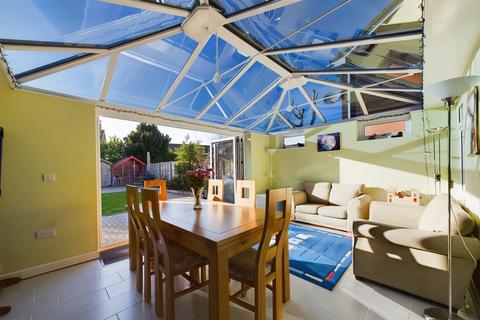 64 Main Road, Austrey, Atherstone, CV9 3EG