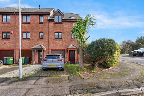 18 Celerity Drive, Cardiff, CF10 4BJ