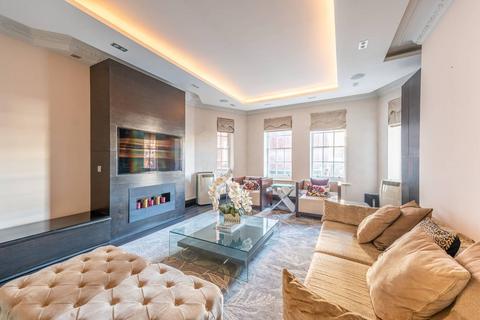 4 bedroom flat to rent, St Johns Wood Road, St John's Wood, London, NW8
