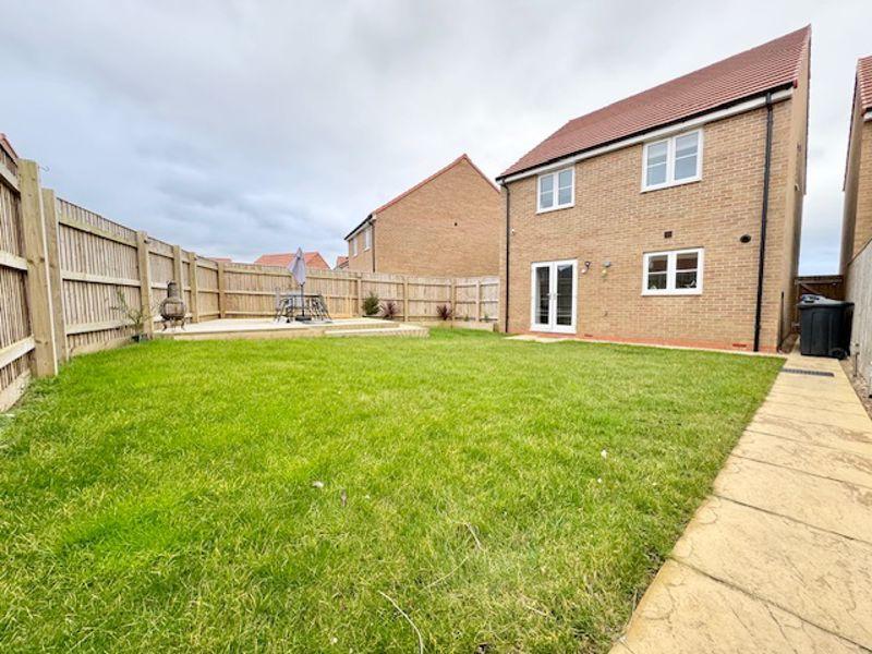 Rear garden view 3