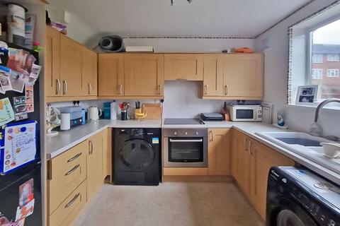 57 Bealeys Avenue, Wednesfield, Wolverhampton, WV11 1EP