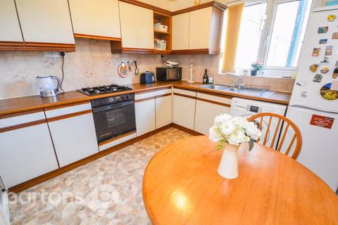 2 bedroom apartment for sale, High Trees, Stag Lane, Rotherham