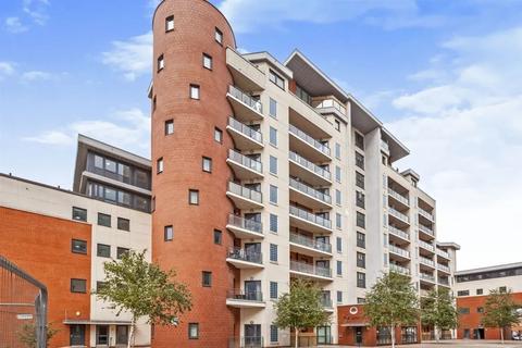 2 bedroom apartment for sale, Grays Place, Slough