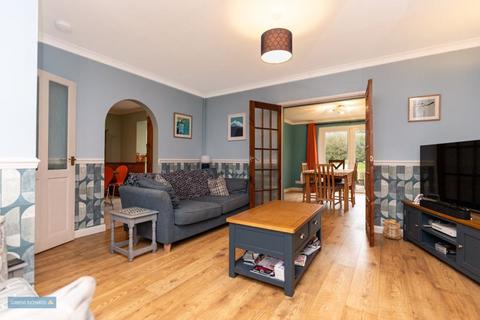 4 bedroom semi-detached house for sale, COMEYTROWE