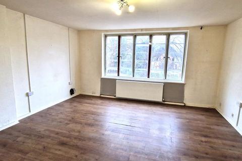 16a Bishopsmead Parade, East Horsley, Leatherhead, KT24 6RT