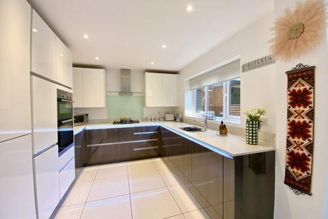 17 Old Marl Close, Sutton Coldfield, B75 5NF