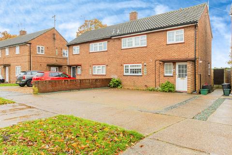 3 bedroom semi-detached house for sale, Walnut Tree Way, Colchester, CO2