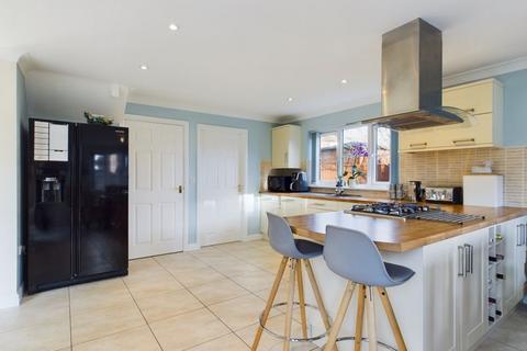 5 bedroom detached house for sale, 10 Maltby Way, Horncastle