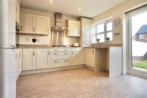 78 Croft Close, Two Gates, Tamworth, B77 1BF