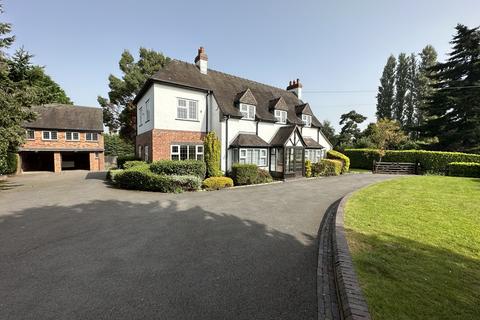 4 bedroom detached house to rent - Lichfield WS14