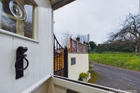 2 bedroom detached house for sale, Woolavington - FULL OF CHARACTER