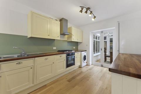 5 bedroom terraced house for sale, Southholme Close, London