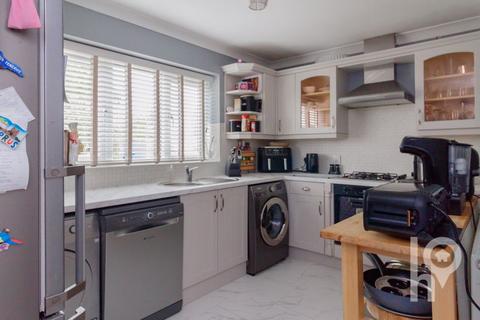 3 bedroom end of terrace house for sale, Halfway Road, Sheerness ME12