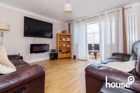 3 bedroom end of terrace house for sale, Halfway Road, Sheerness ME12