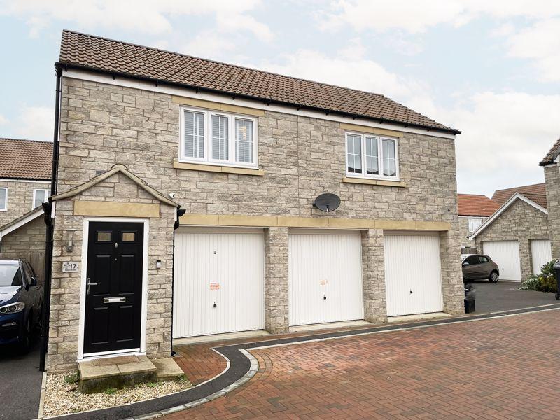 Pippin Road, Somerton 2 bed coach house for sale £223,000