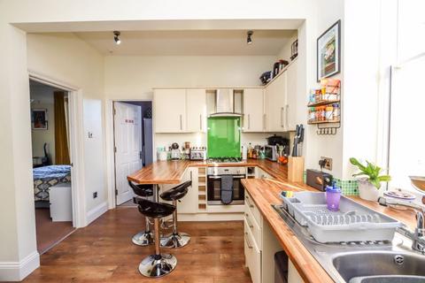 38c Albert Road, Clevedon, BS21 7RR