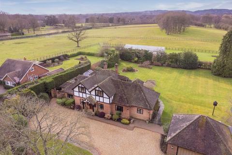 5 bedroom detached house for sale, School Road, Windlesham GU20