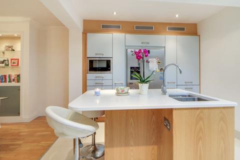 74 Beech Hill Road, Ascot, SL5 0BW