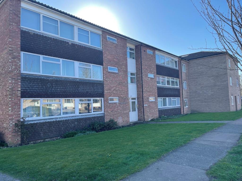 Winthrop Road, Bury St Edmunds 2 bed apartment £895 pcm (£207 pw)