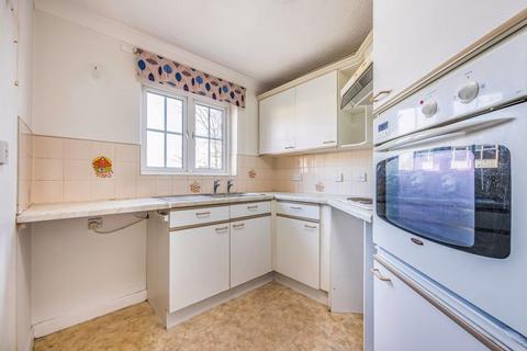 1 bedroom retirement property for sale, Queens Crescent, Southsea