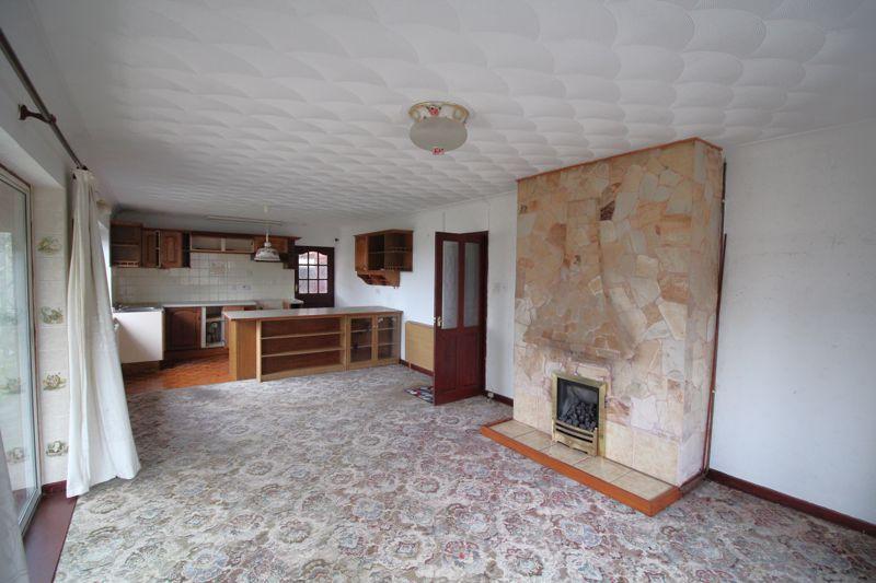Halton, Chirk, Wrexham 2 bed detached bungalow for sale £125,000