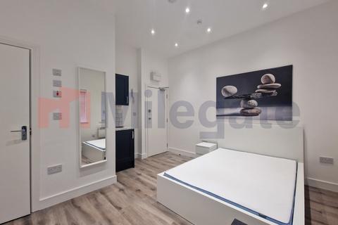 undefined, Southchurch Avenue, Southend-On-Sea SS1