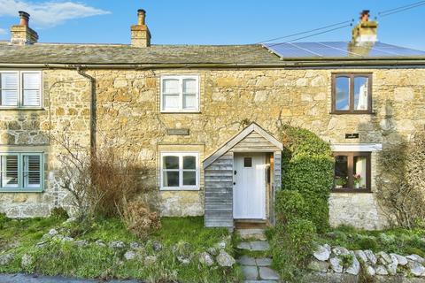 2 bedroom cottage to rent, Main Road, Newbridge