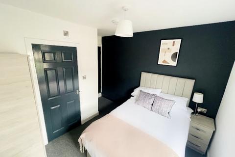 1 bedroom in a house share to rent, Wadham Street, Stoke-On-Trent, ST4 7HF