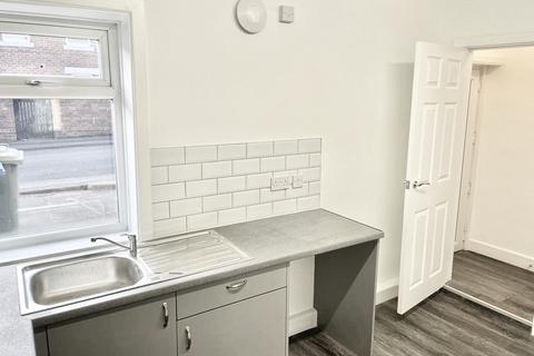 3 bedroom terraced house to rent, Hawthorn Street, Peterlee, County Durham , SR8 3LY