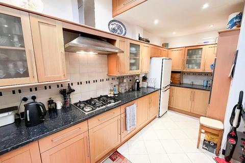 5 bedroom house for sale, London NW2