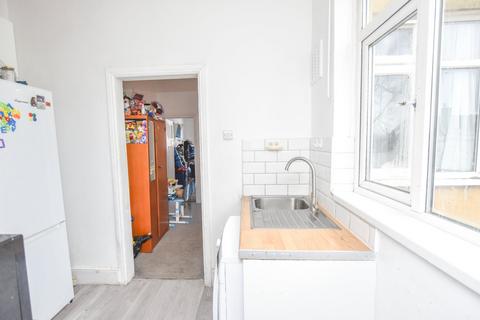 46a Albert Road, London, SE25 4JE