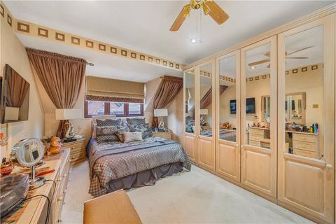 3 bedroom detached house for sale, Kingston Place, Harrow, Middlesex